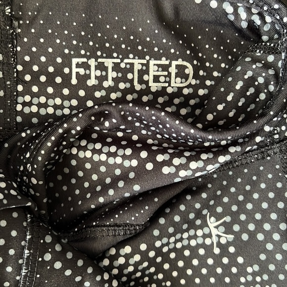 Danskin Now Fitted Leggings - Picture 4 of 5